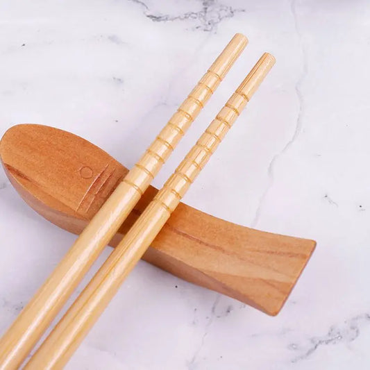 5 pair of bamboo chopsticks